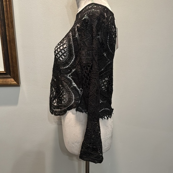 Crochet lace zip back black top NWT L - Picture 3 of 9